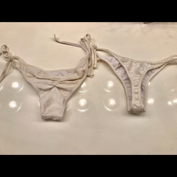 Bikini - Picture 2 of 3